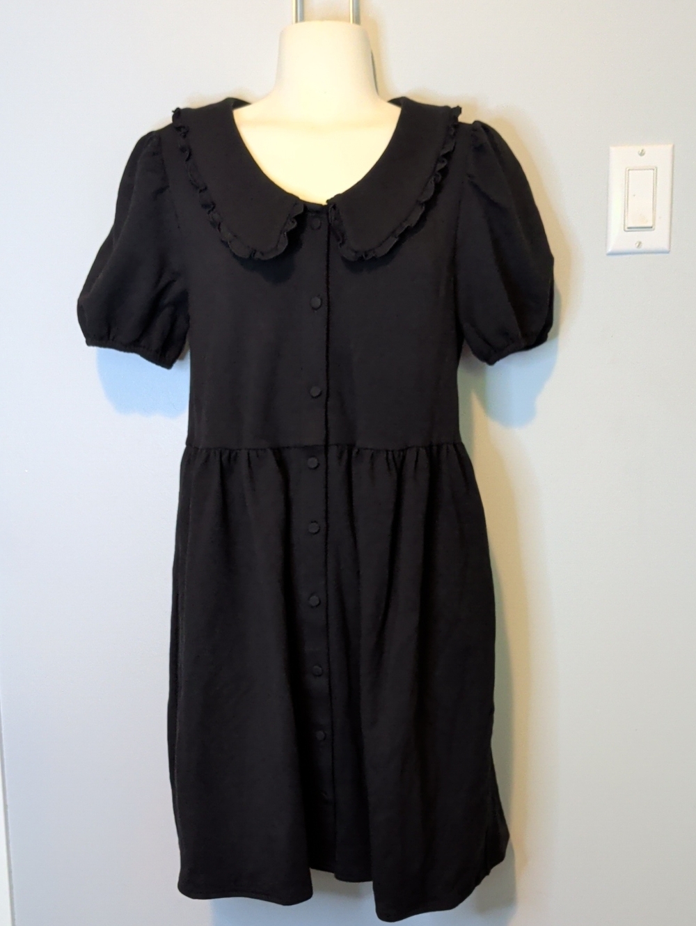Smash + Tess Black Puff Sleeve Button-Front Mini Coastal Collard Dress